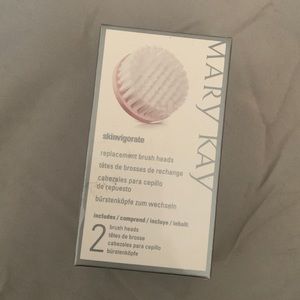 Brand new Mary Kay replacement brush heads